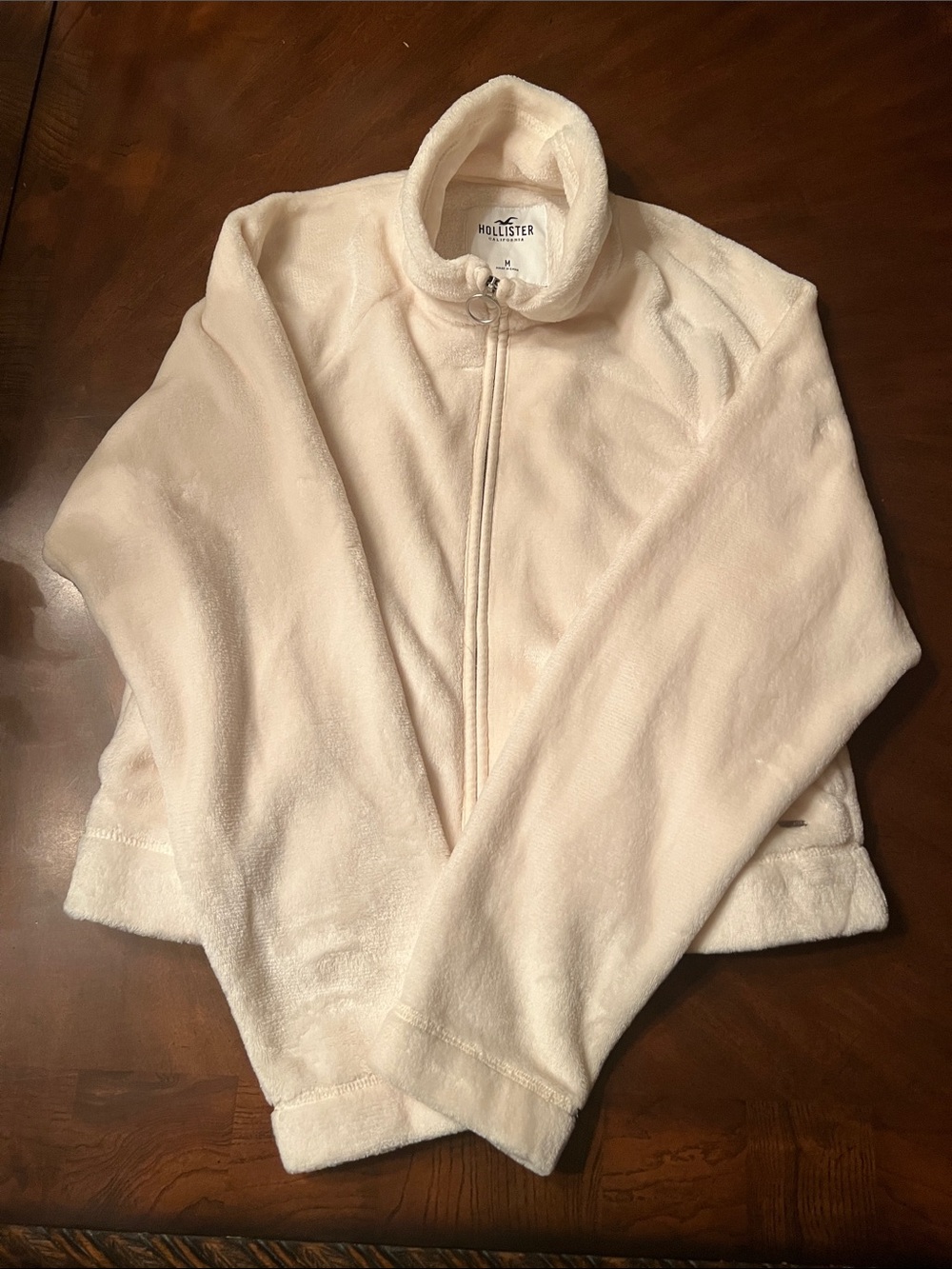 Hollister Cream Plush Full-Zip Turtleneck Sweater